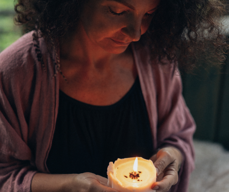 Jak określić swoją intencję w rytuałach ze świecami