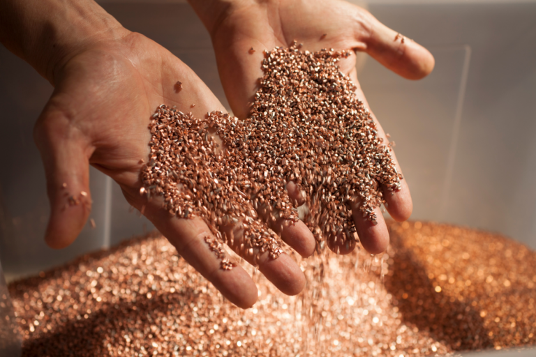 Miedź – metal, który pamięta człowieka